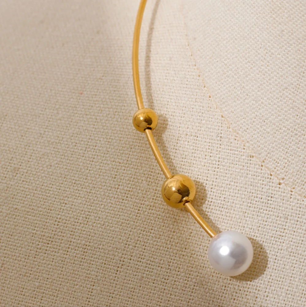 Charm Collar Necklace - Picture 5 of 6